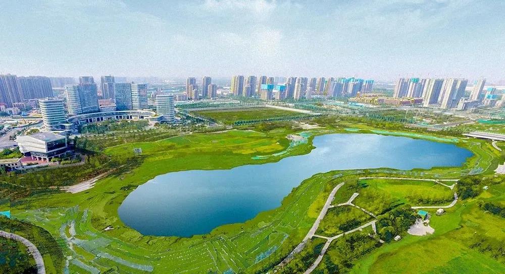 1596108017424897.jpg 濱河國際新城夏天實(shí)景.jpg